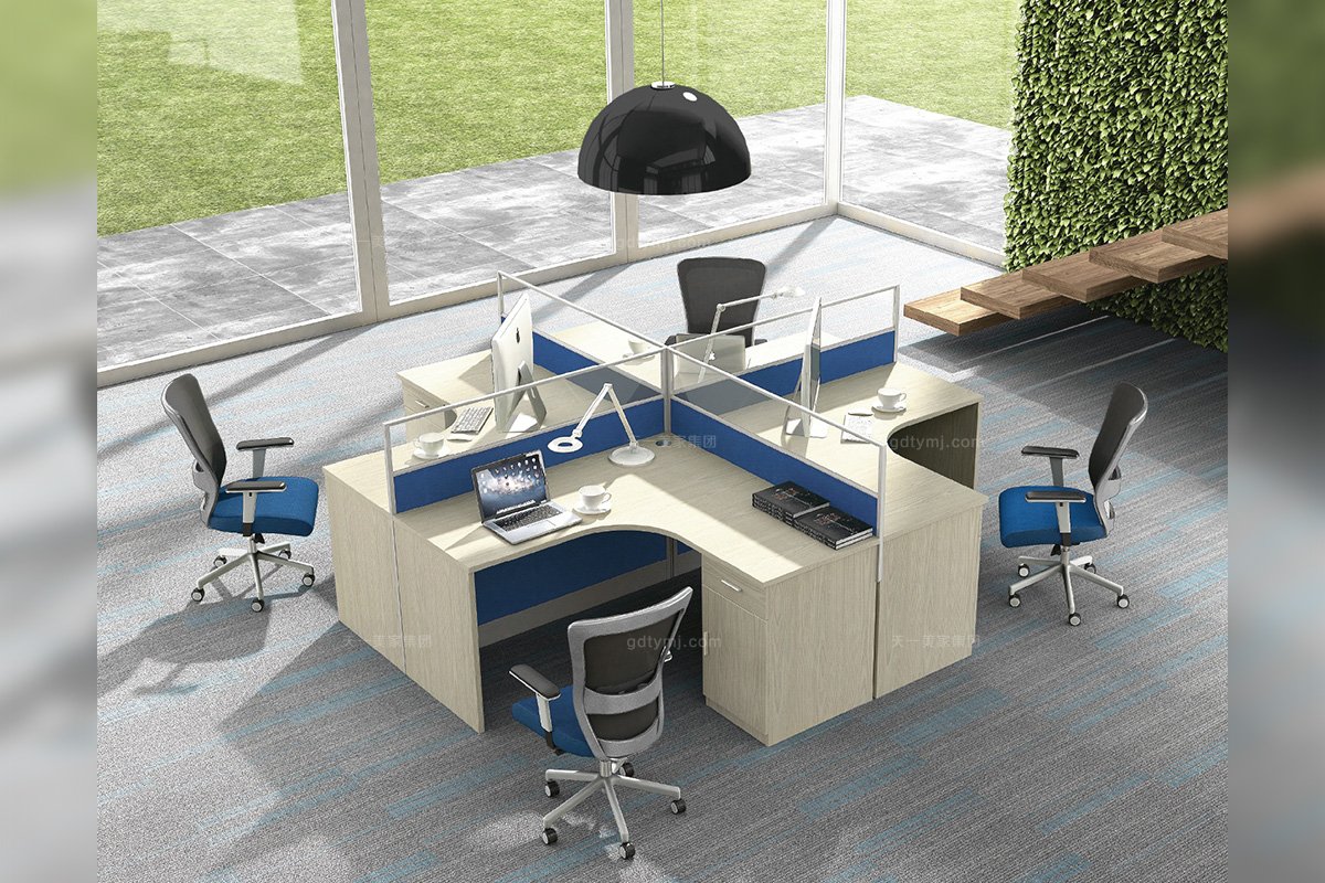 高端時尚辦公家具品牌廠家銀行學校公司現代職員原木色實木四人位辦公桌椅系