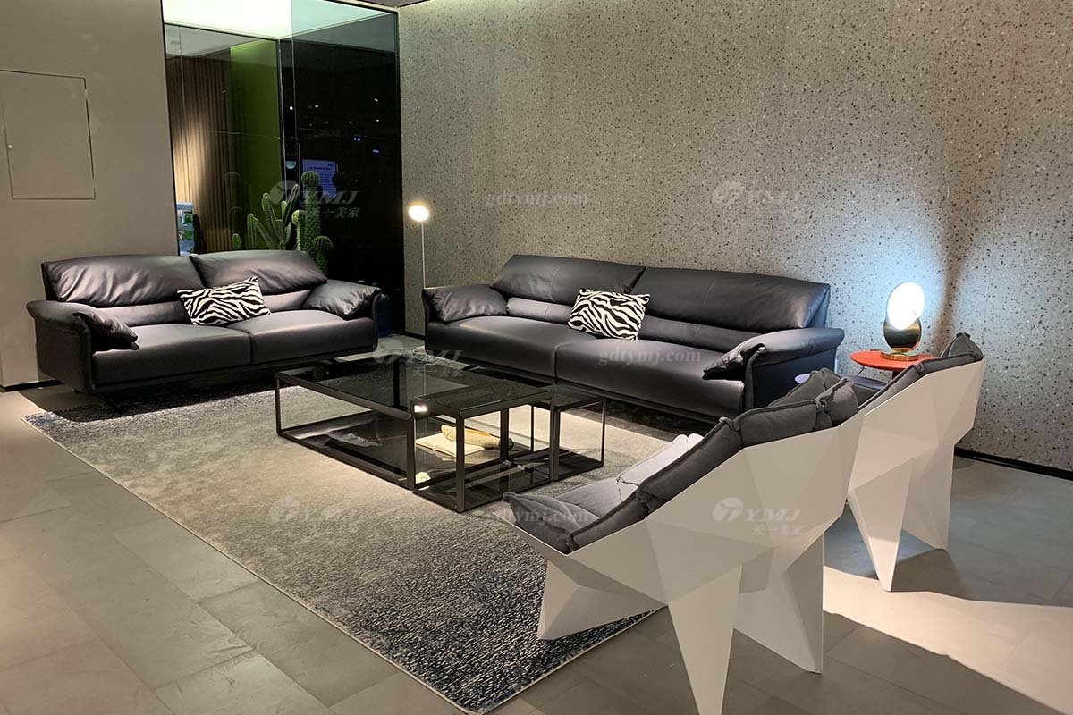 意式極簡風格家具高端別墅會所大宅時尚簡約實木真皮四位沙發F9585扶手四位沙發場景