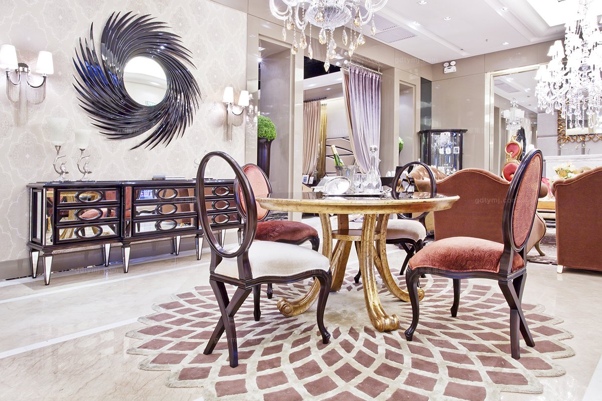簡(jiǎn)約新古典餐桌、餐椅