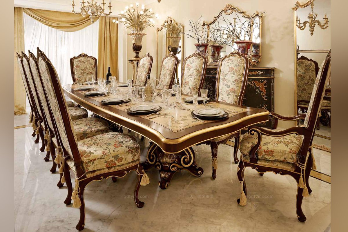 意大利進口雕花餐桌